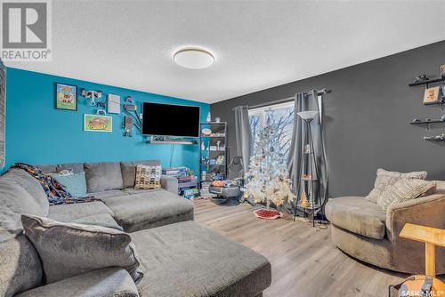 3117 Milton Street, Saskatoon, SK - Indoor Photo Showing Living Room