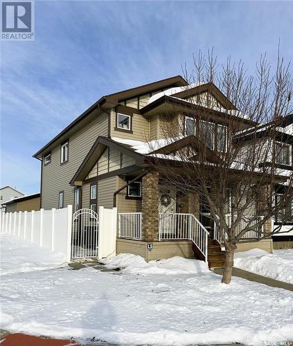 7524 Oxbow Way, Regina, SK - Outdoor