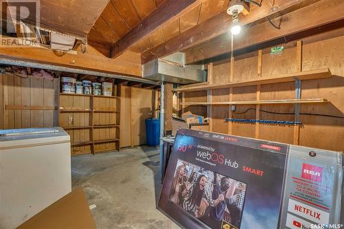 2063 Francis Street, Regina, SK - Indoor