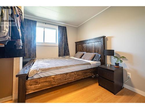 624 Sydney Avenue, Kamloops, BC - Indoor Photo Showing Bedroom