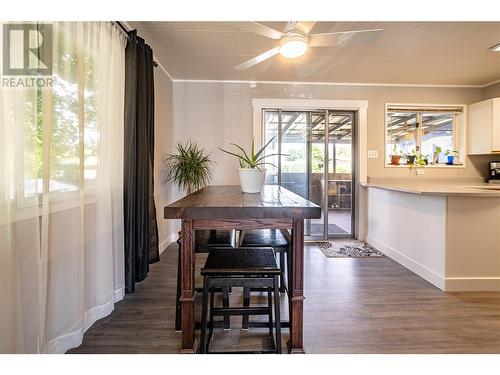 624 Sydney Avenue, Kamloops, BC - Indoor Photo Showing Dining Room