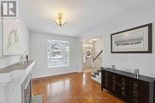 115 Kittiwake Drive S, Ottawa, ON - Indoor