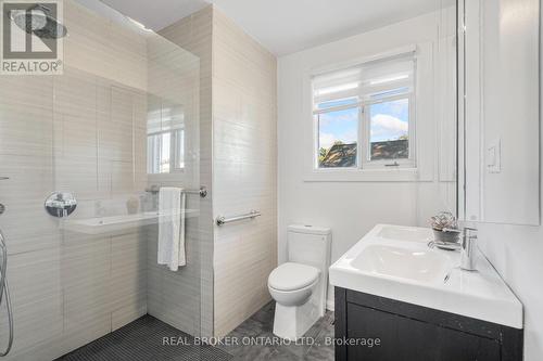 6233 Perth Street, Ottawa, ON - Indoor Photo Showing Bathroom