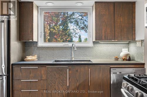 6233 Perth Street, Ottawa, ON - Indoor Photo Showing Kitchen