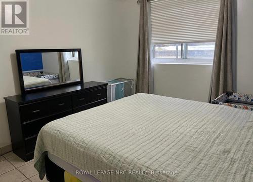 101 - 242 Oakdale Avenue, St. Catharines (456 - Oakdale), ON - Indoor Photo Showing Bedroom