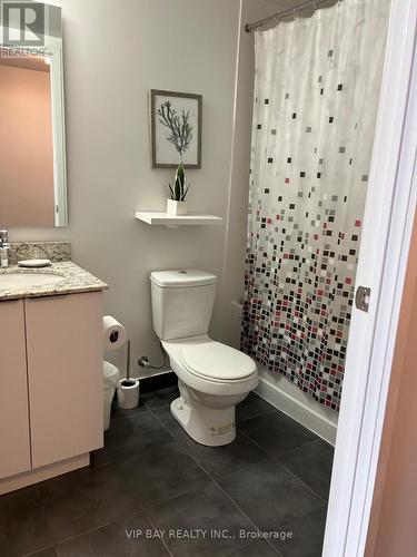 4308 - 14 York Street, Toronto, ON - Indoor Photo Showing Bathroom