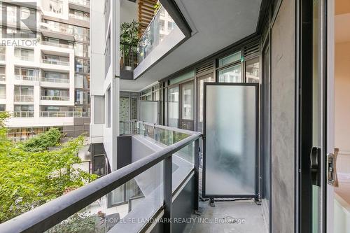 301W - 27 Bathurst Street, Toronto, ON - Outdoor With Balcony With Exterior