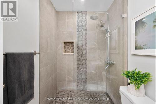 306 - 778 Sheppard Avenue W, Toronto, ON - Indoor Photo Showing Bathroom