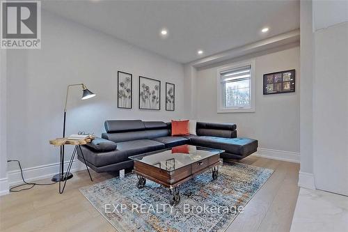 2 - 2785 Ireton Street, Innisfil, ON - Indoor Photo Showing Living Room