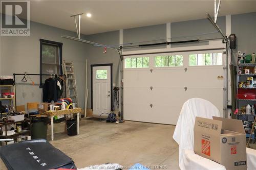 7 Marsh Street, Ridgetown, ON - Indoor Photo Showing Garage