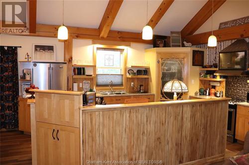 7 Marsh Street, Ridgetown, ON - Indoor Photo Showing Kitchen With Double Sink