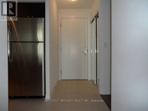 1105 - 275 Yorkland Road, Toronto, ON - Indoor Photo Showing Other Room