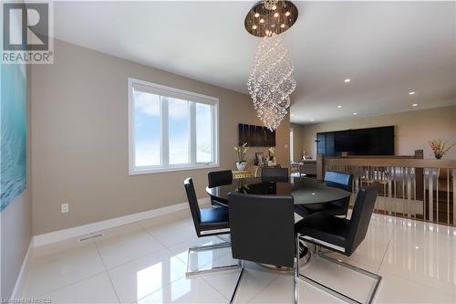 5 Zephyr Heights, North Bay, ON - Indoor Photo Showing Dining Room