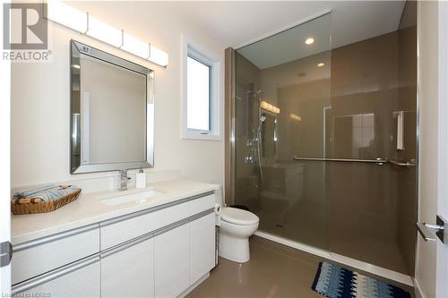 5 Zephyr Heights, North Bay, ON - Indoor Photo Showing Bathroom