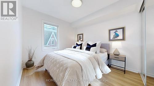 1019 - 18 Laidlaw Street, Toronto, ON - Indoor Photo Showing Bedroom