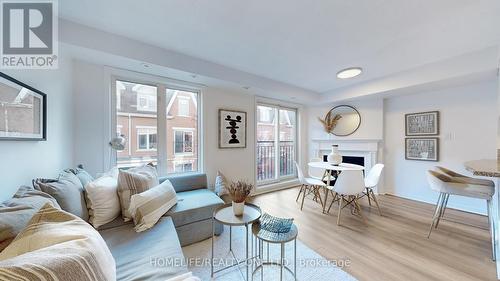 1019 - 18 Laidlaw Street, Toronto, ON - Indoor Photo Showing Living Room