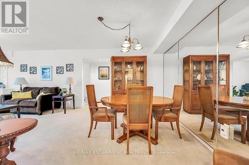 376 Silverbirch Boulevard, Hamilton, ON - Indoor Photo Showing Dining Room