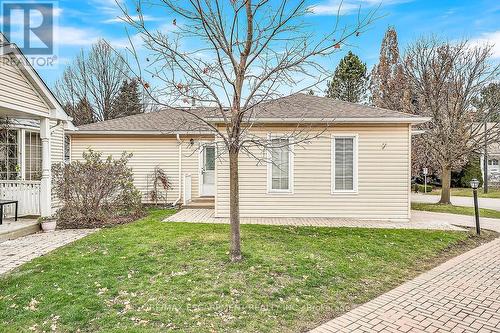 376 Silverbirch Boulevard, Hamilton, ON - Outdoor