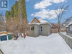 527 F AVENUE S  Saskatoon, SK S7M 1T6