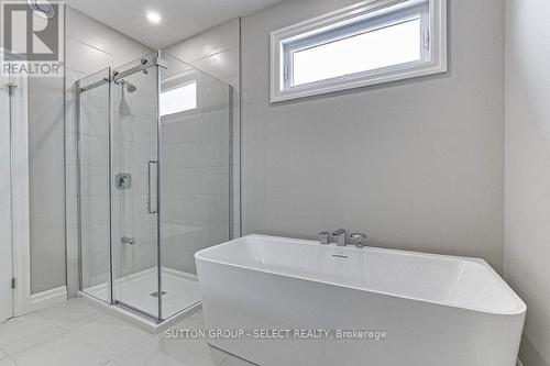 ensuite - 123 Foxborough Place, Thames Centre (Thorndale), ON - Indoor Photo Showing Bathroom