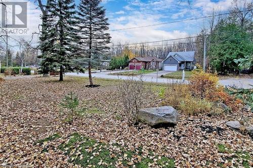 View of yard featuring a garage - 2785 Ireton Street Unit# 2, Innisfil, ON - Outdoor