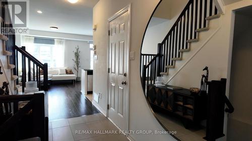 147 Hawkshaw Crescent, Ottawa, ON - Indoor Photo Showing Bathroom