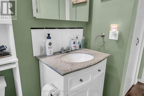 1116 Grand Avenue, Cornwall, ON - Indoor Photo Showing Bathroom