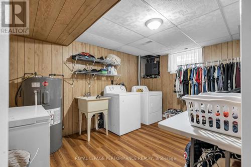 1116 Grand Avenue, Cornwall, ON - Indoor Photo Showing Laundry Room