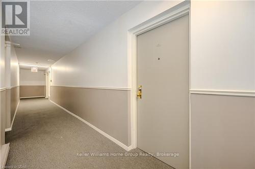 101 - 53 Conroy Crescent, Guelph (College), ON - Indoor Photo Showing Other Room