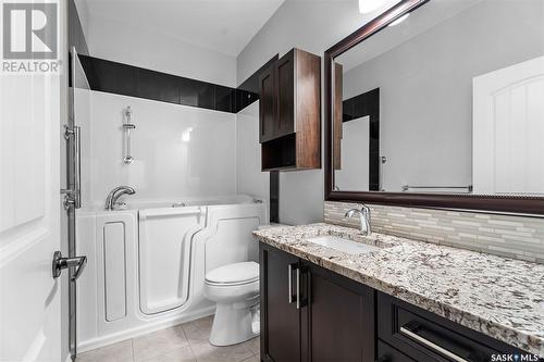 434 Snead Crescent, Warman, SK - Indoor Photo Showing Bathroom