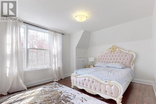 7 Gerald Street, Toronto, ON - Indoor Photo Showing Bedroom