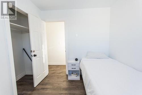 17 Linstedt St, Sault Ste. Marie, ON - Indoor Photo Showing Bedroom