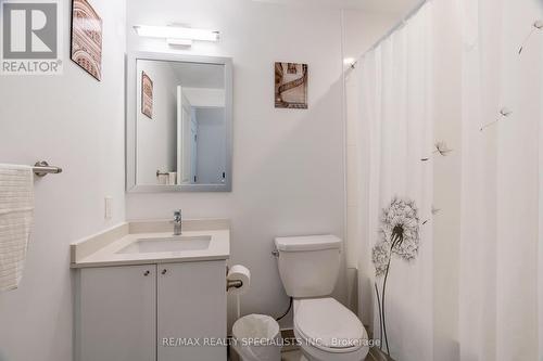 110 - 35 Watergarden Drive, Mississauga, ON - Indoor Photo Showing Bathroom