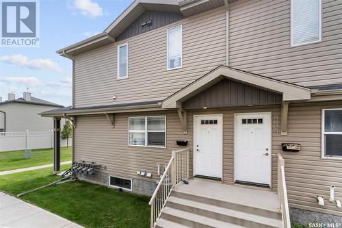 330 100 Chaparral Boulevard, Martensville, SK - Outdoor