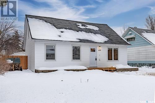 830 Athabasca Street E, Moose Jaw, SK - Outdoor