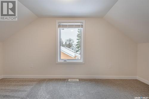 830 Athabasca Street E, Moose Jaw, SK - Indoor Photo Showing Other Room