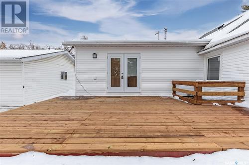 830 Athabasca Street E, Moose Jaw, SK - Outdoor With Exterior