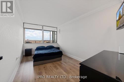 1101 - 3100 Kirwin Avenue, Mississauga, ON - Indoor Photo Showing Bedroom