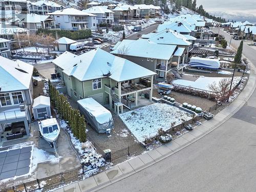 338 Prestwick Lane, Kelowna, BC - Outdoor