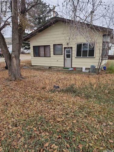 120 2Nd Avenue W, Bengough, SK - Outdoor