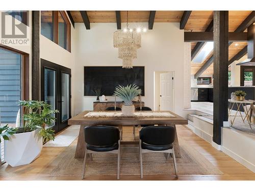 802 Yew Avenue, Sicamous, BC - Indoor Photo Showing Dining Room