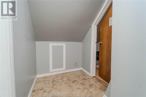 541 Bridge, Windsor, ON - Indoor Photo Showing Other Room