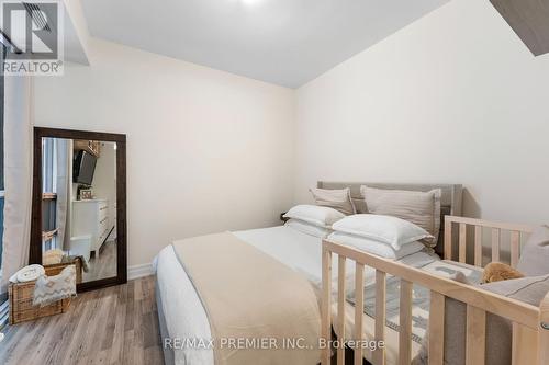 403 - 9075 Jane Street, Vaughan, ON - Indoor Photo Showing Bedroom