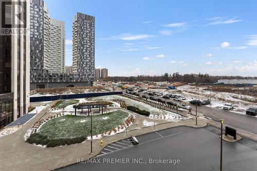 403 - 9075 Jane Street, Vaughan, ON - Outdoor With View