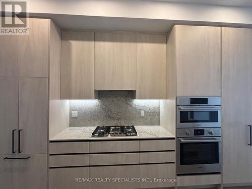 50 - 40 Lou Parsons Way, Mississauga, ON - Indoor Photo Showing Kitchen