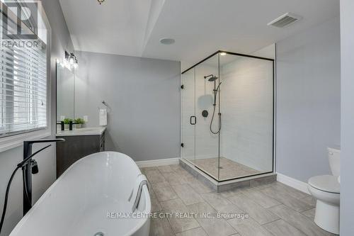 75 Caverhill Crescent, Middlesex Centre (Komoka), ON - Indoor Photo Showing Bathroom