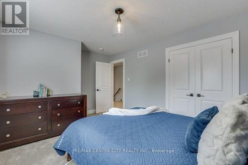 75 Caverhill Crescent, Middlesex Centre (Komoka), ON - Indoor Photo Showing Bedroom