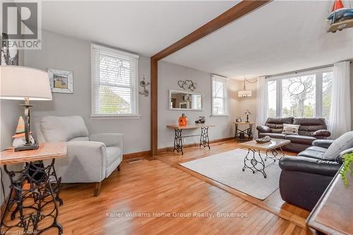 55 John Street, Centre Wellington (Elora/Salem), ON - Indoor Photo Showing Living Room