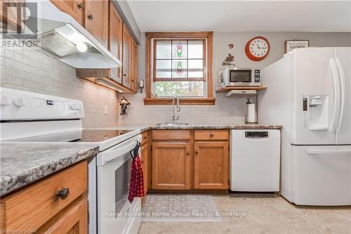 55 John Street, Centre Wellington (Elora/Salem), ON - Indoor Photo Showing Kitchen