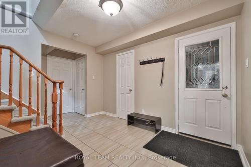 180 Willow Lane, Newmarket, ON - Indoor Photo Showing Other Room